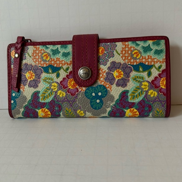 Fossil Wallet Floral Multi Color Faux Leather - Picture 1 of 9
